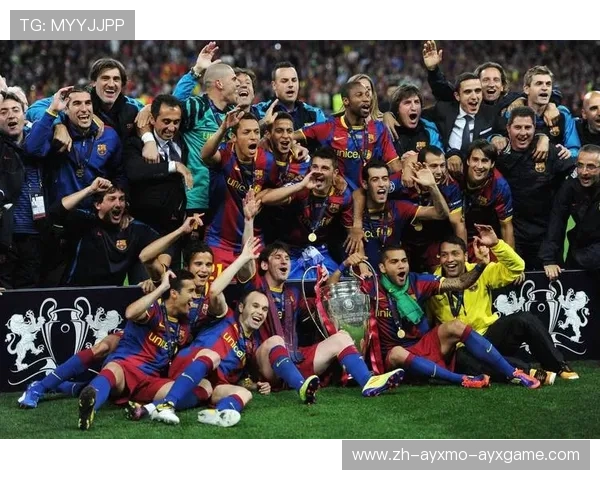 皇马对巴萨的欧冠经典对决分析与赛季回顾